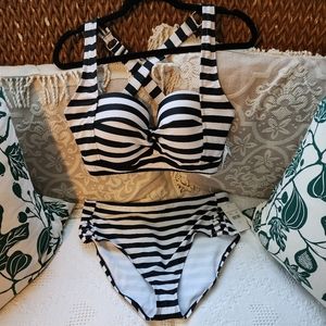 Women's 1X black and white striped two piece swimsuit